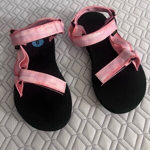 Teva Pink and Black Sandals for Stylish Comfort